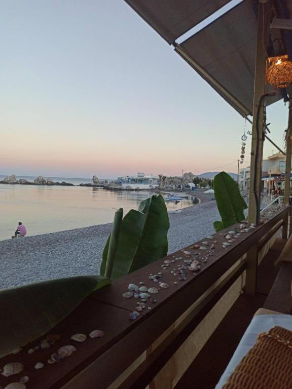 Apartamento Sea Breeze CCharaki Exterior foto